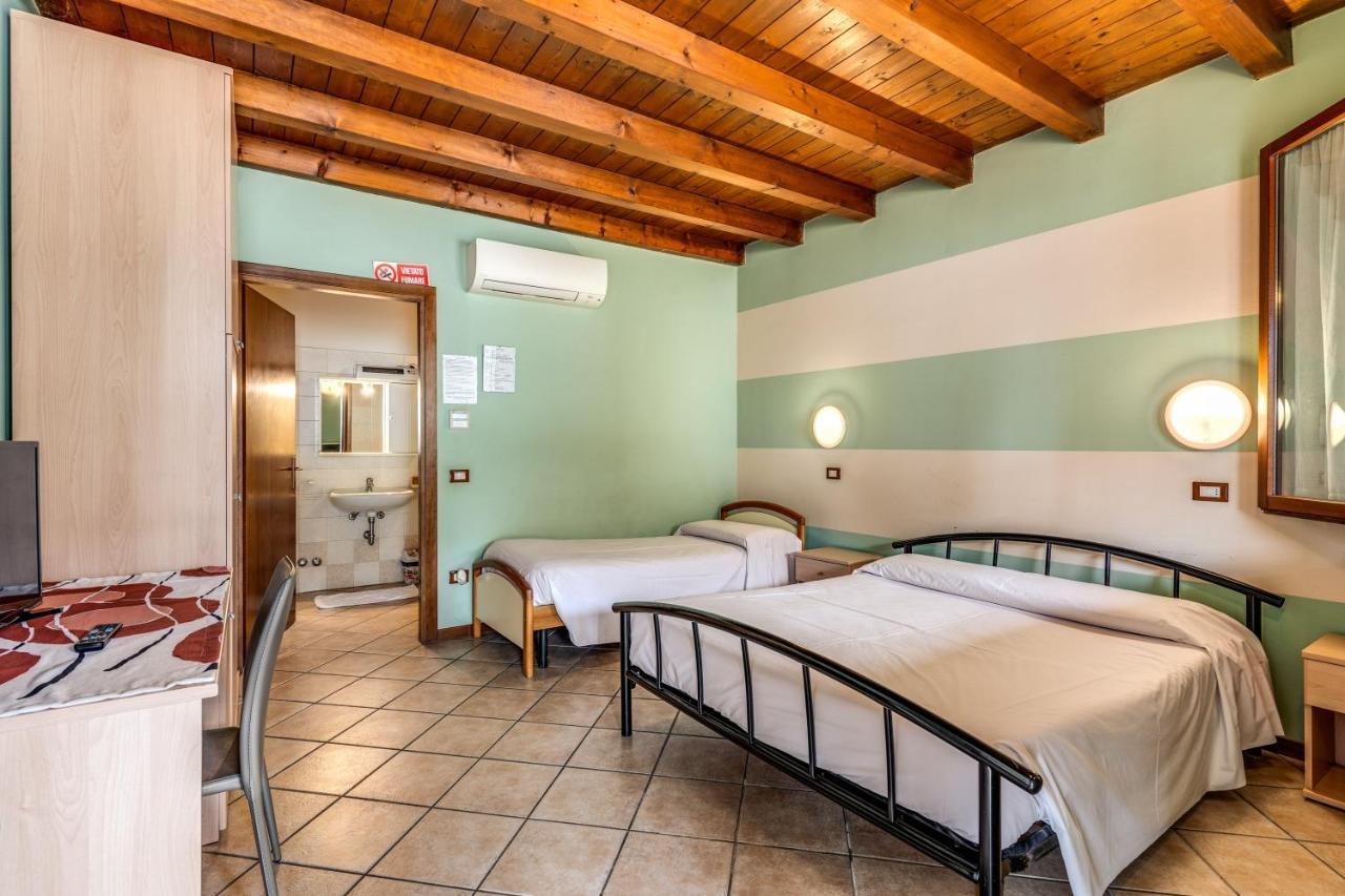 كستليوني ديلي ستفييرا Agriturismo Pozzo Fiorito المظهر الخارجي الصورة