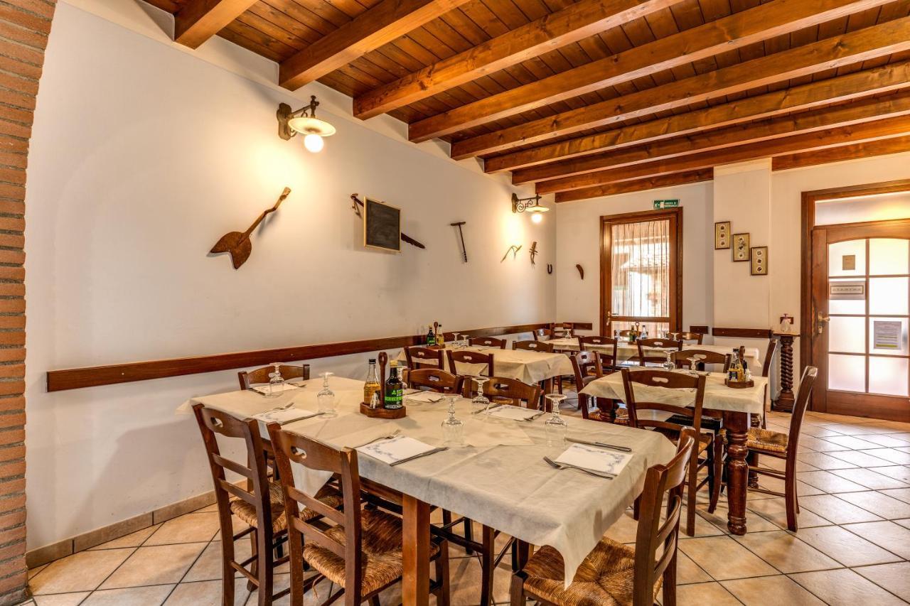 كستليوني ديلي ستفييرا Agriturismo Pozzo Fiorito المظهر الخارجي الصورة