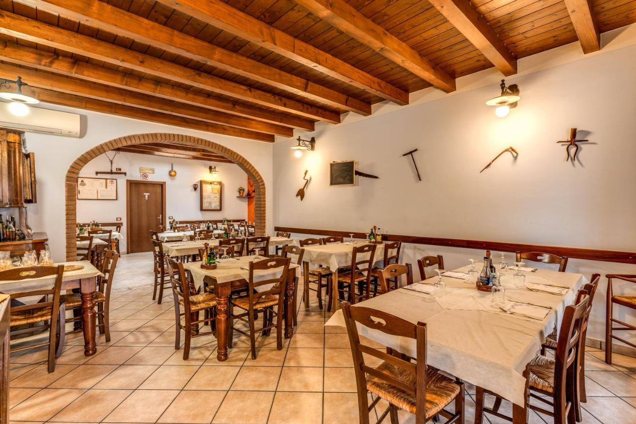 كستليوني ديلي ستفييرا Agriturismo Pozzo Fiorito المظهر الخارجي الصورة