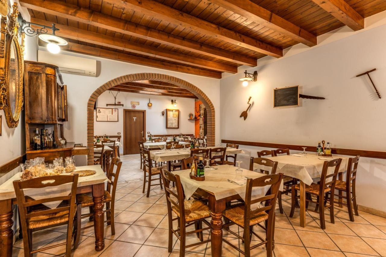 كستليوني ديلي ستفييرا Agriturismo Pozzo Fiorito المظهر الخارجي الصورة